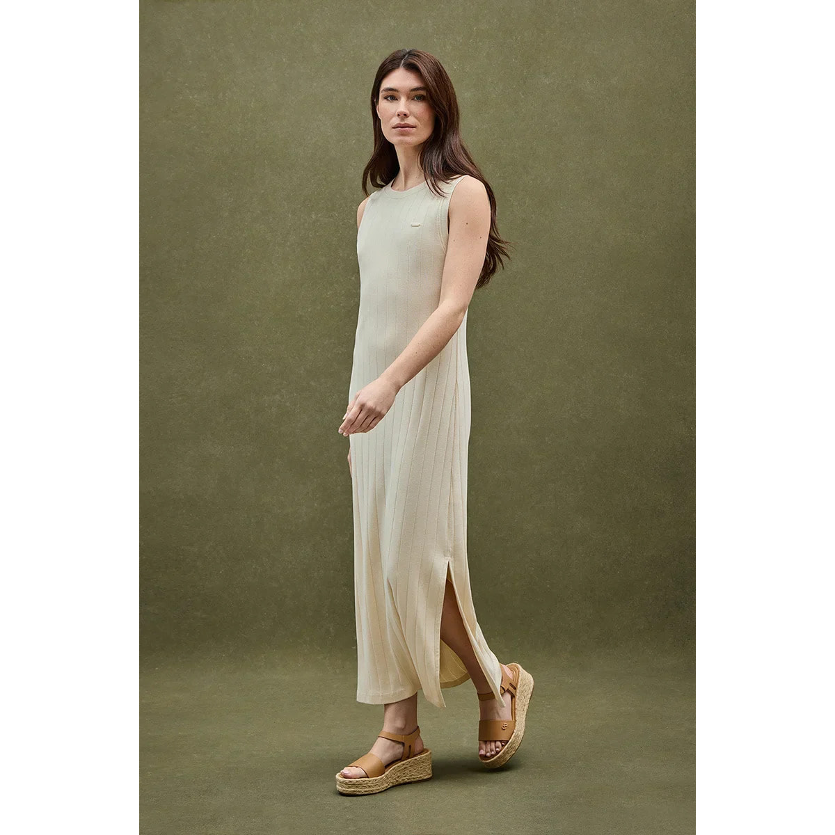 Vestito crema a costine smanicato con logo Polo Club