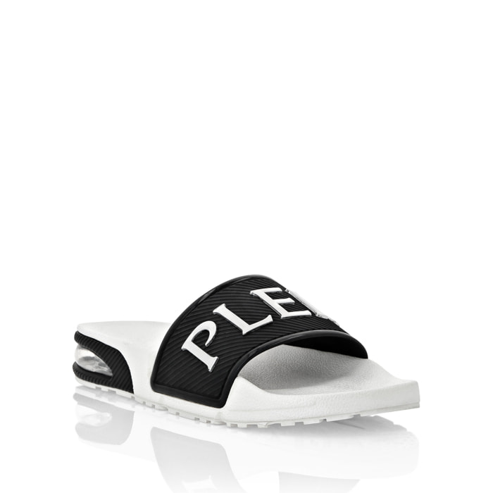 PLEIN SPORT Sandalias planas de goma