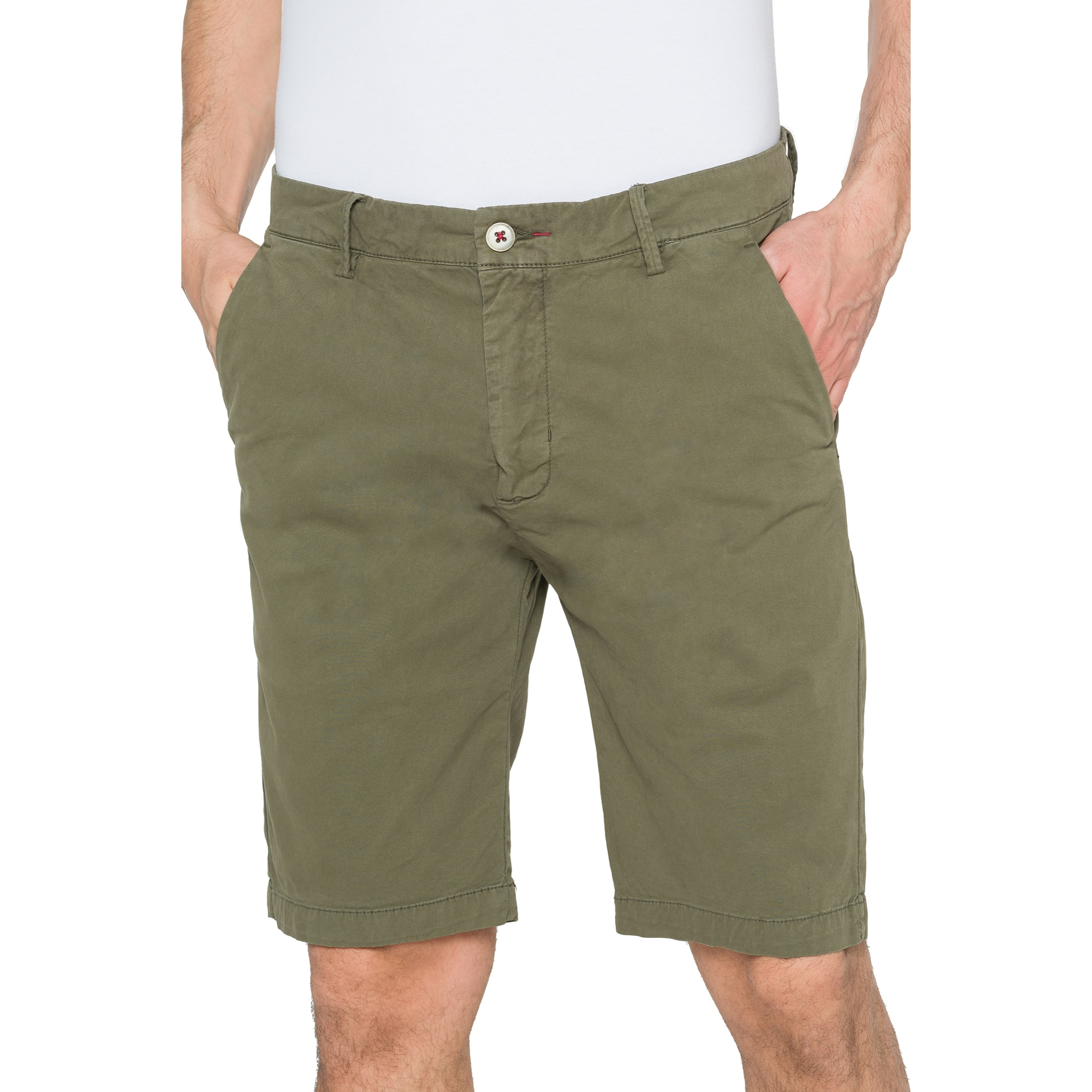 Bermudas Hot Buttered Moraine modelo chino Verde militar