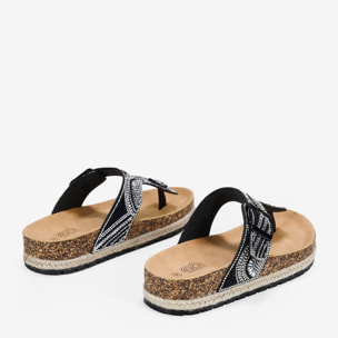 Sandalias de dedo negras con esparto