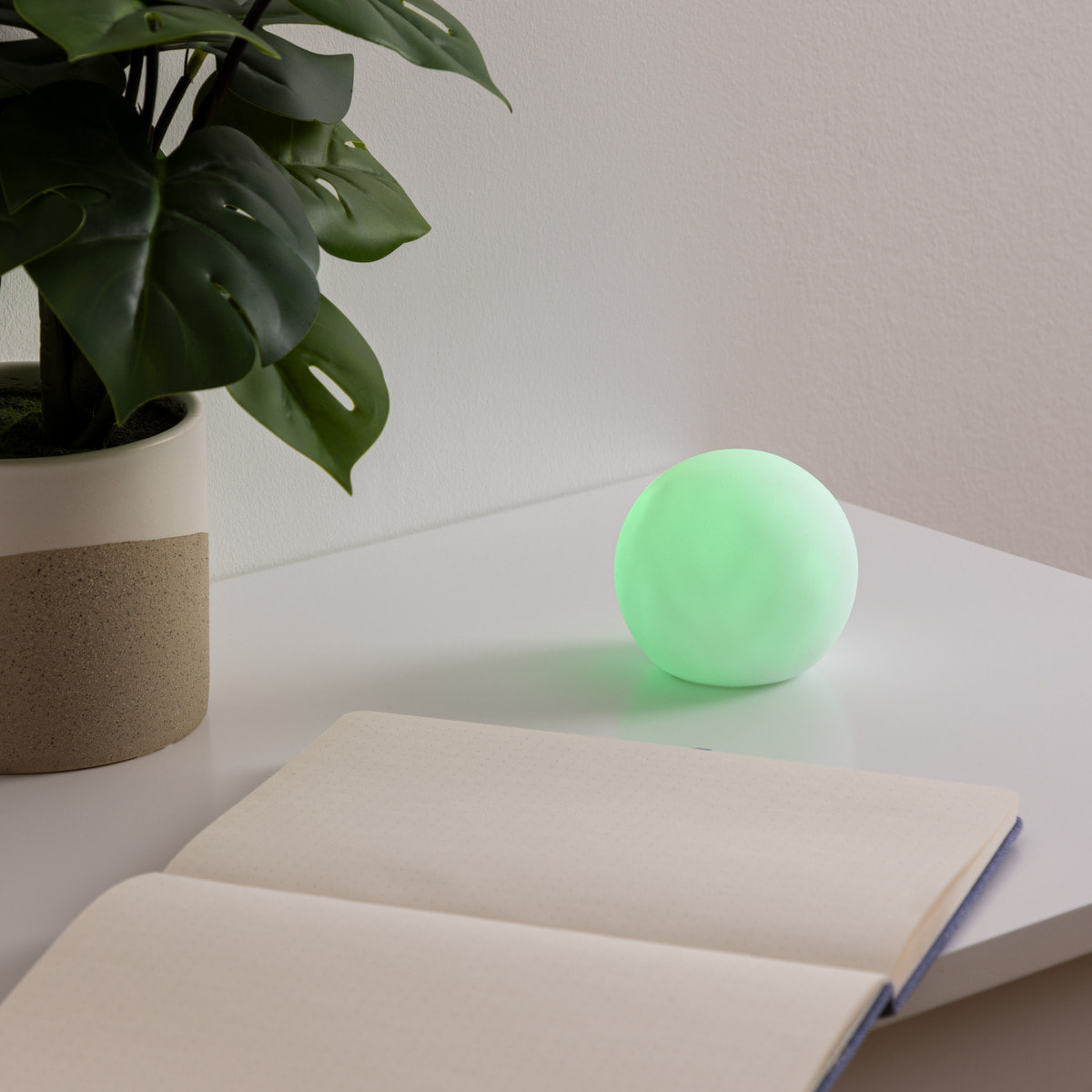 Boule LED - blanc - D7 - 8 cm