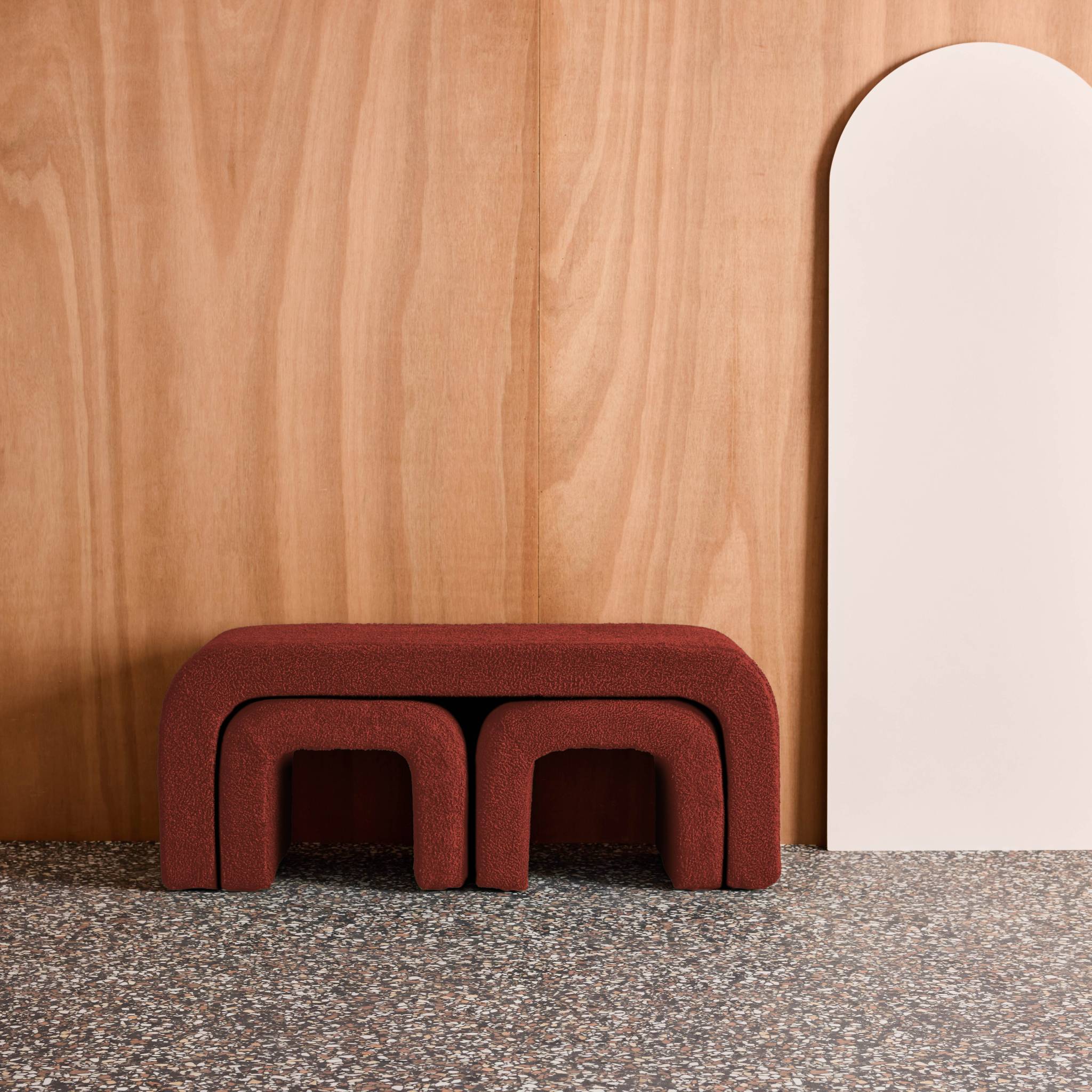 Banc et tabourets gigognes bouclette  INO