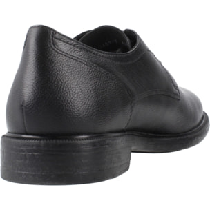 Zapatos de Vestir Hombre de la marca GEOX  modelo U TERENCE NEGRO