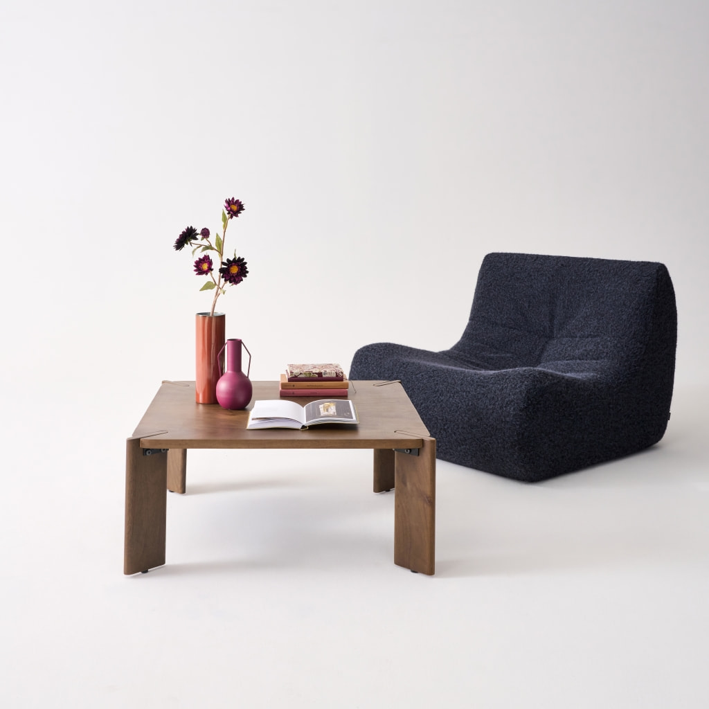 Table basse exotique carrée bois massif REVA