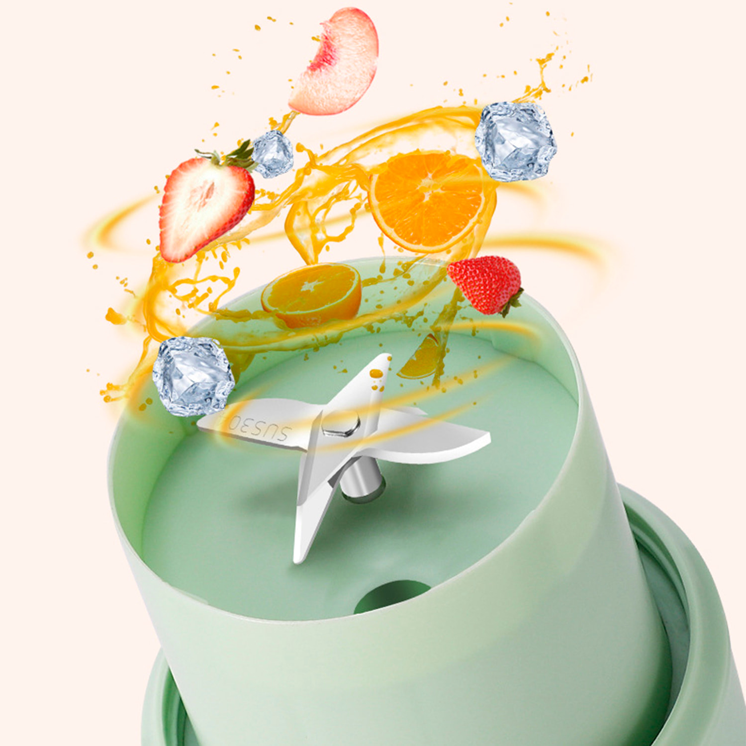 Frullatore portatile multifunzione K5 da 350 ml con 6 lame in acciaio, sicurezza tramite doppio clic e batteria ricaricabile.