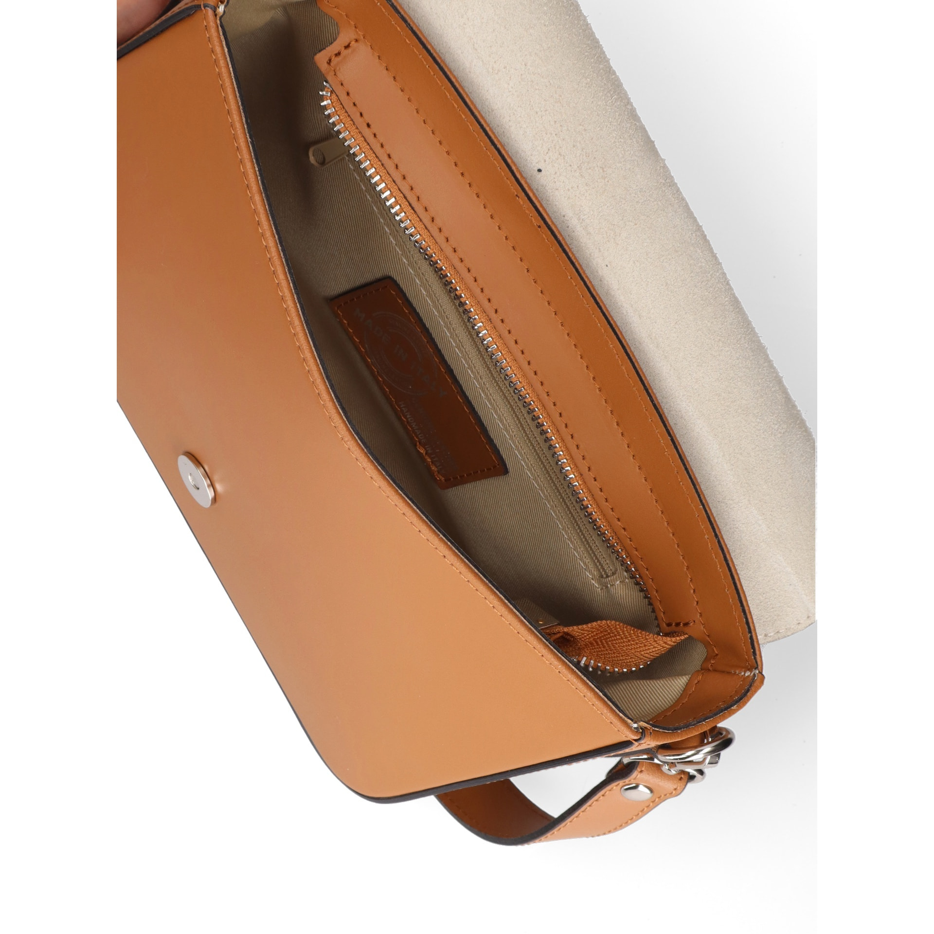 Gave Lux Borsa a tracolla