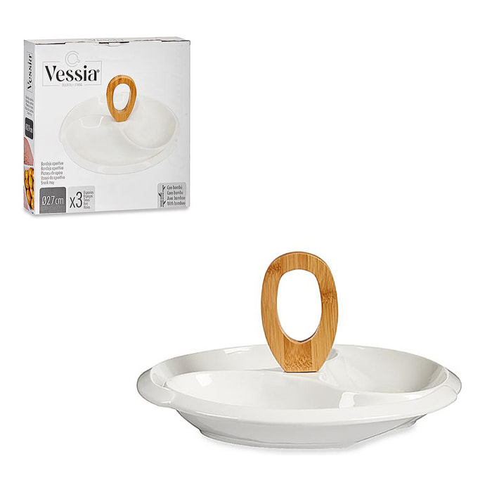 Vassoio per stuzzichini con manico in bambù.