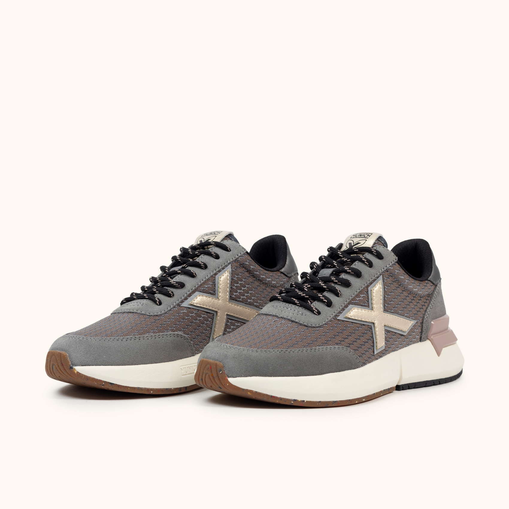 MUNICH VERSUS WMN 111