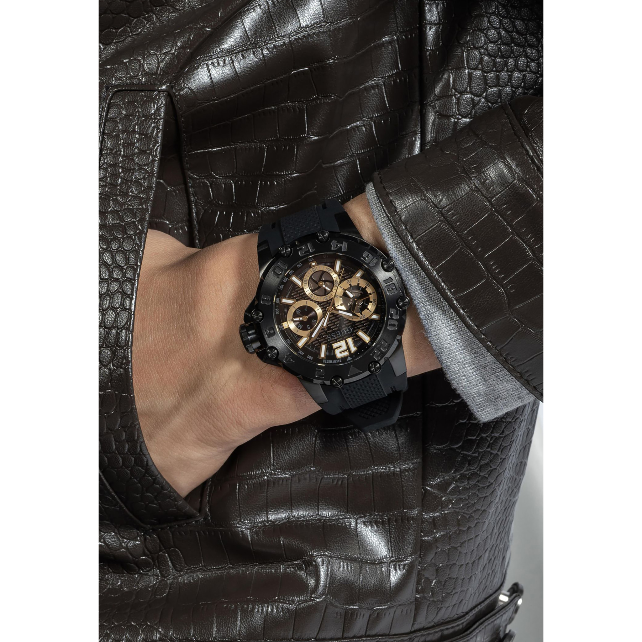 Guess Reloj Analógico De Cuarzo. Contender