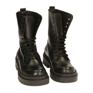 Anfibios negros de piel, tacón 4 cm