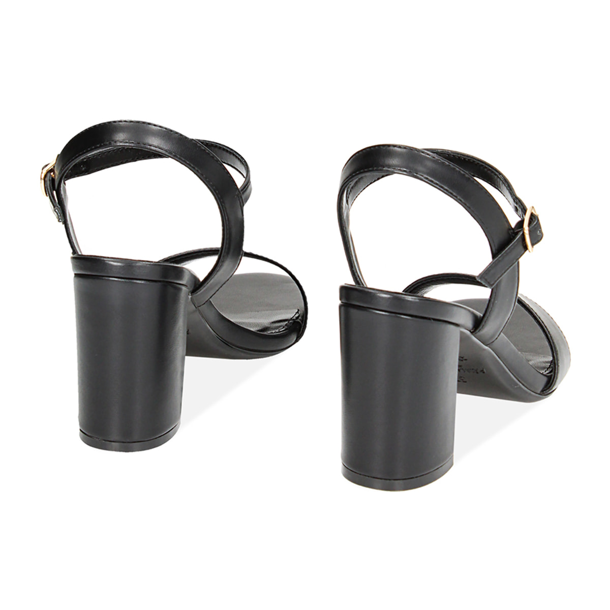 Sandalias con tacones negras