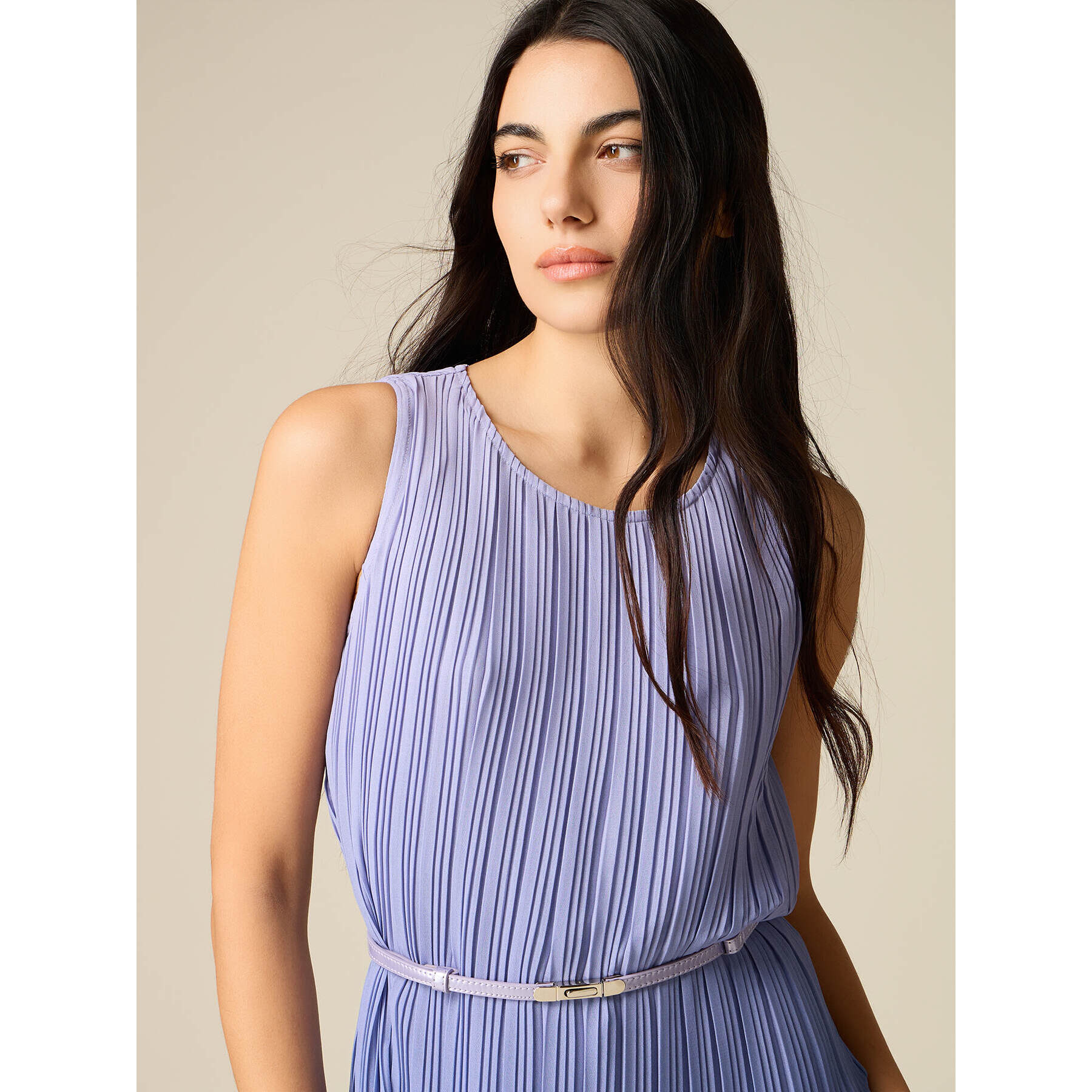 Oltre - Vestido plisado midi con cinturón - Violeta