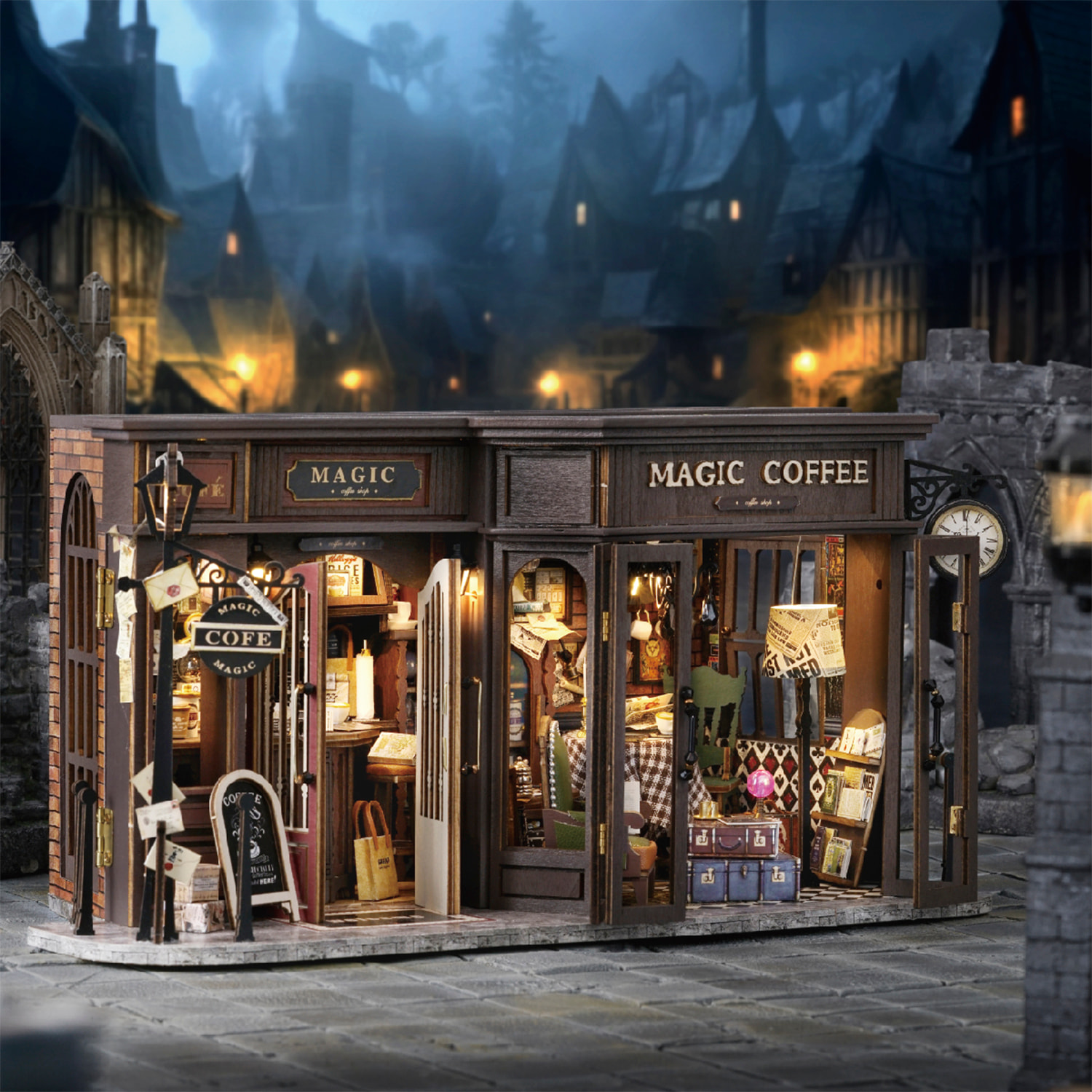 Cafetería Antigua. Maqueta 3D realista con gran detalle con cubierta antipolvo y luces led.