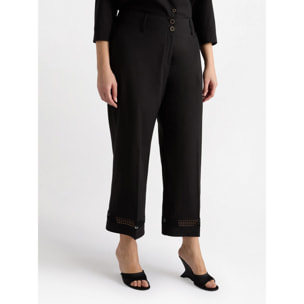 Fiorella Rubino - Pantaloni cropped con ricami al fondo - Nero