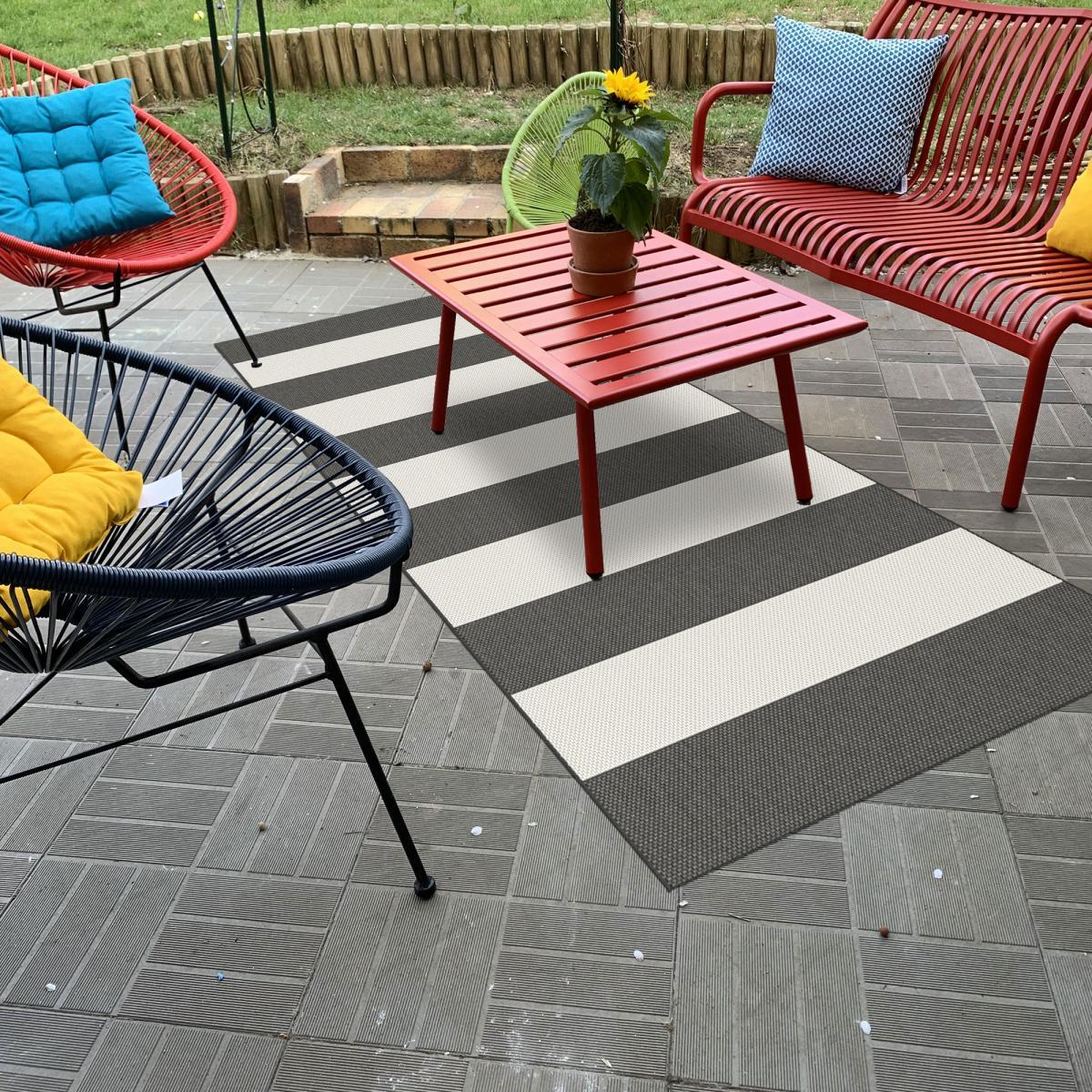 Tapis salon et chambre tissé motif faux uni ROTA