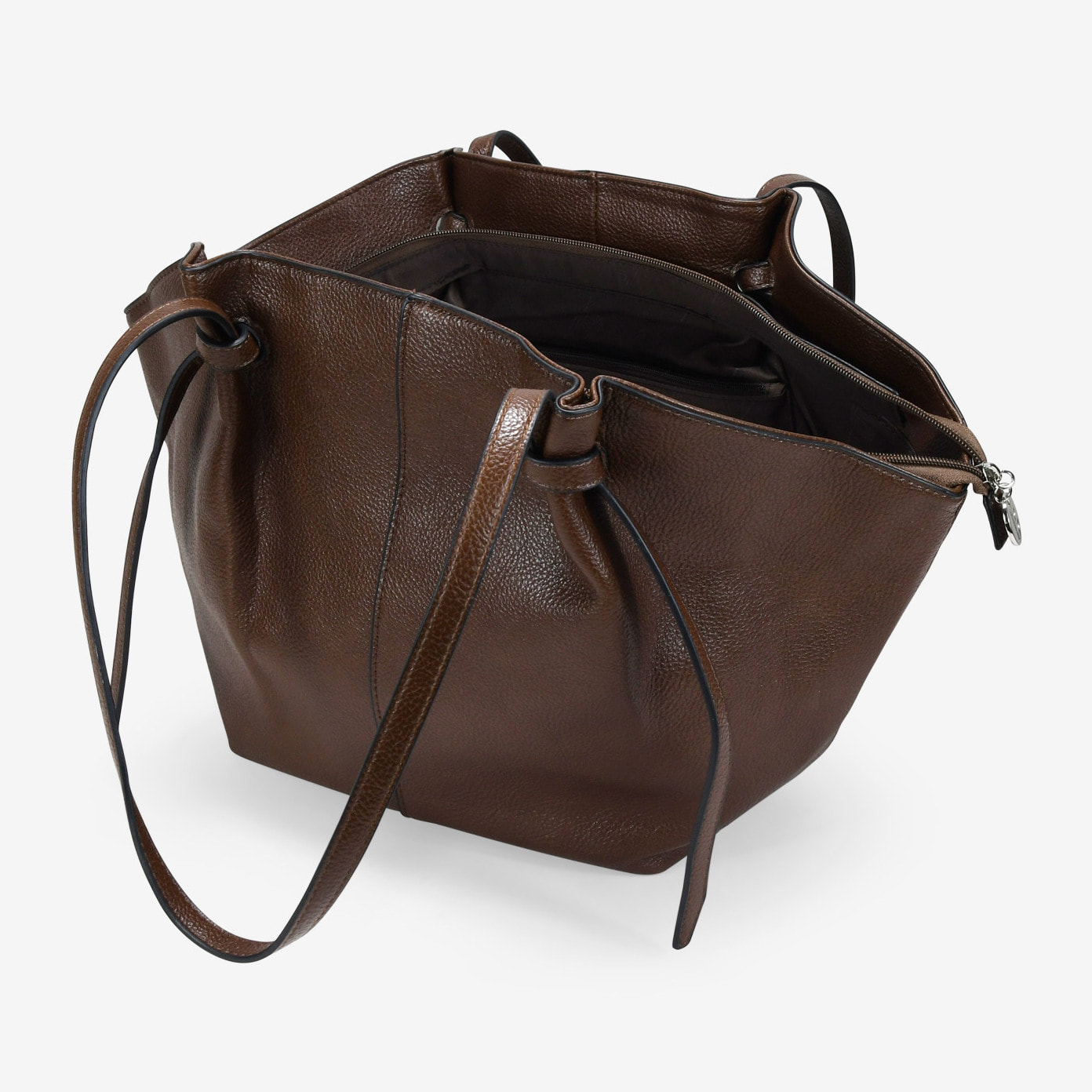Bolso de hombro marrón con cremallera
