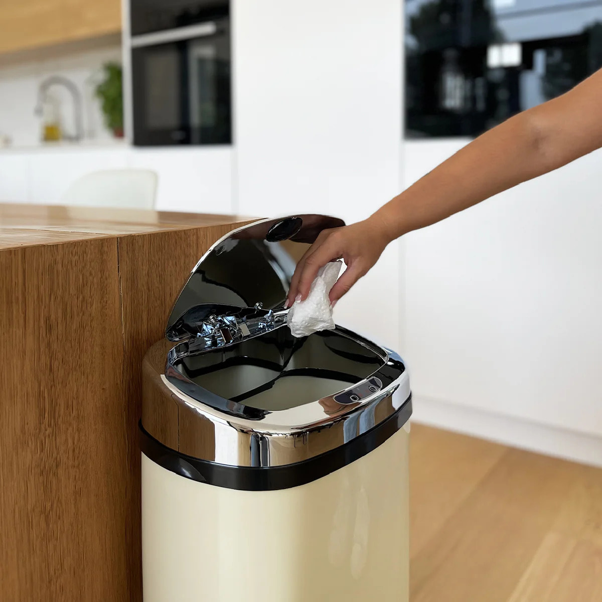 Poubelle automatique inox LARGO 42L