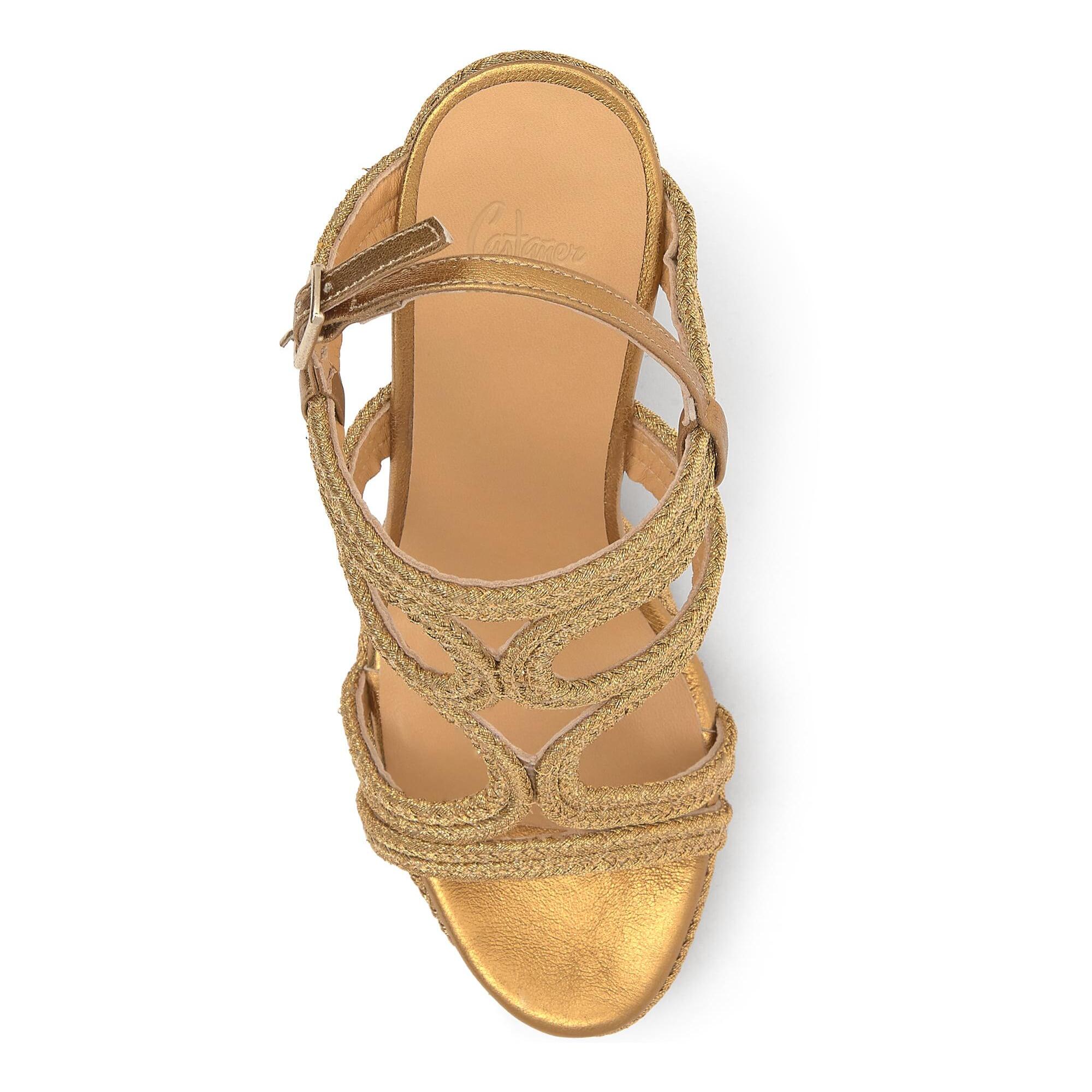 Sandalia de cuña Jera trenzada en acabado metalizado