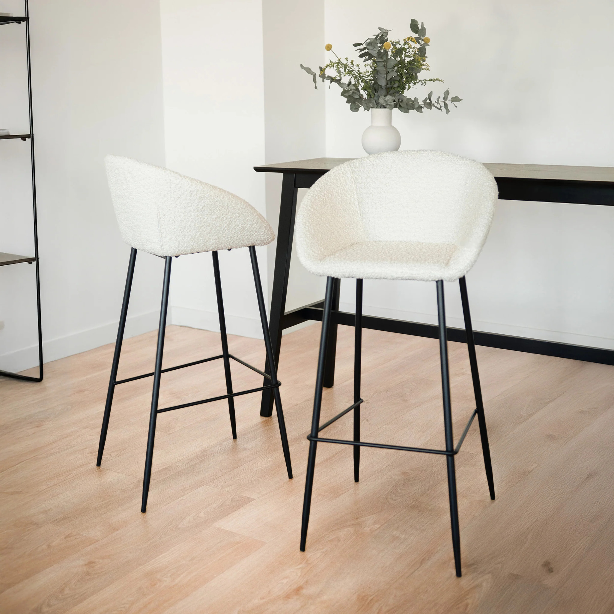 Lot de 2 chaises de bar effet laine bouclette blanche 75 cm - Marquise