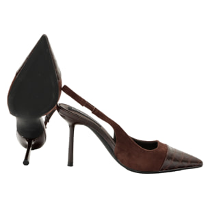 Decolletè in simil-pelle scamosciata con punta pitonata