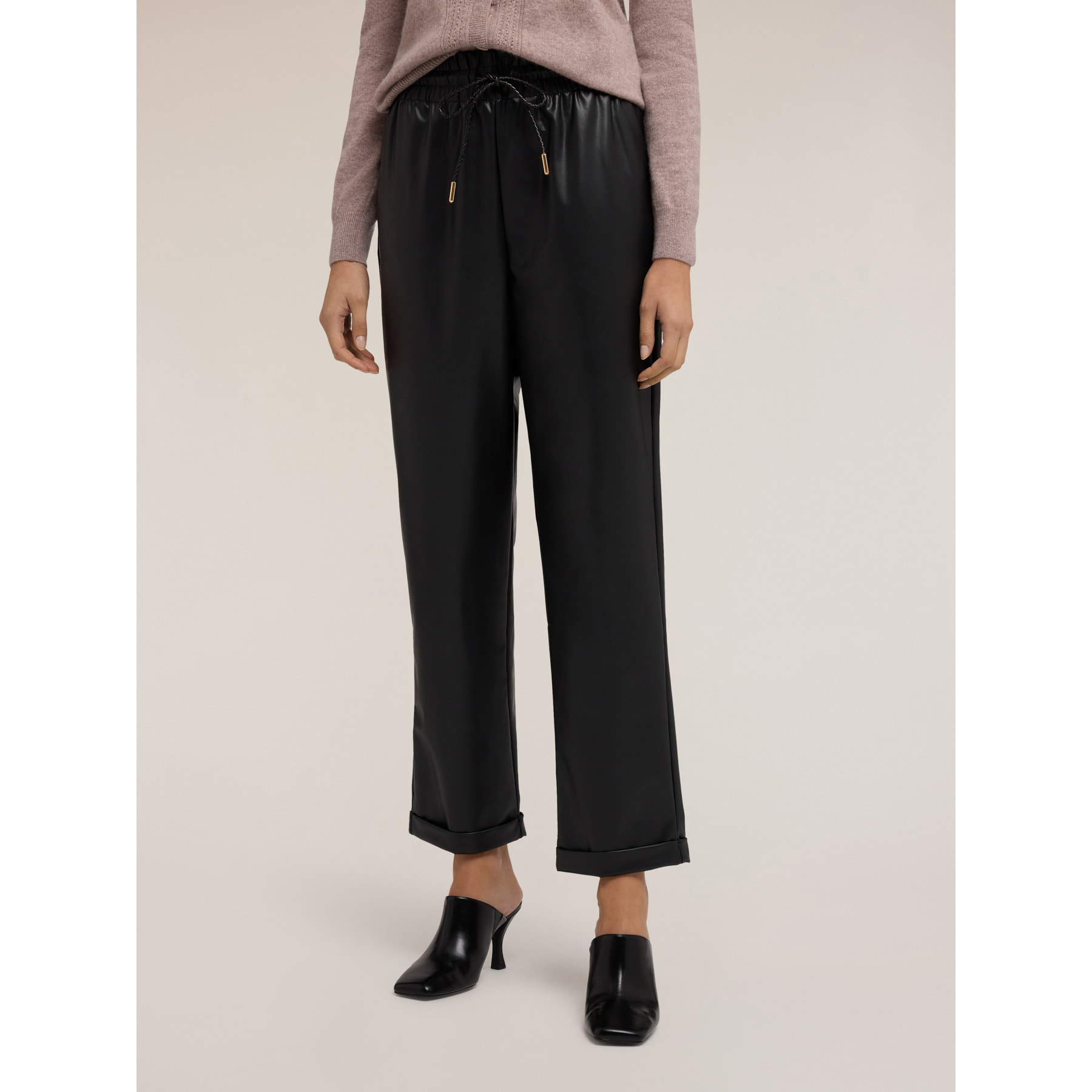 Motivi - Pantalones joggers en tejido recubierto - Negro