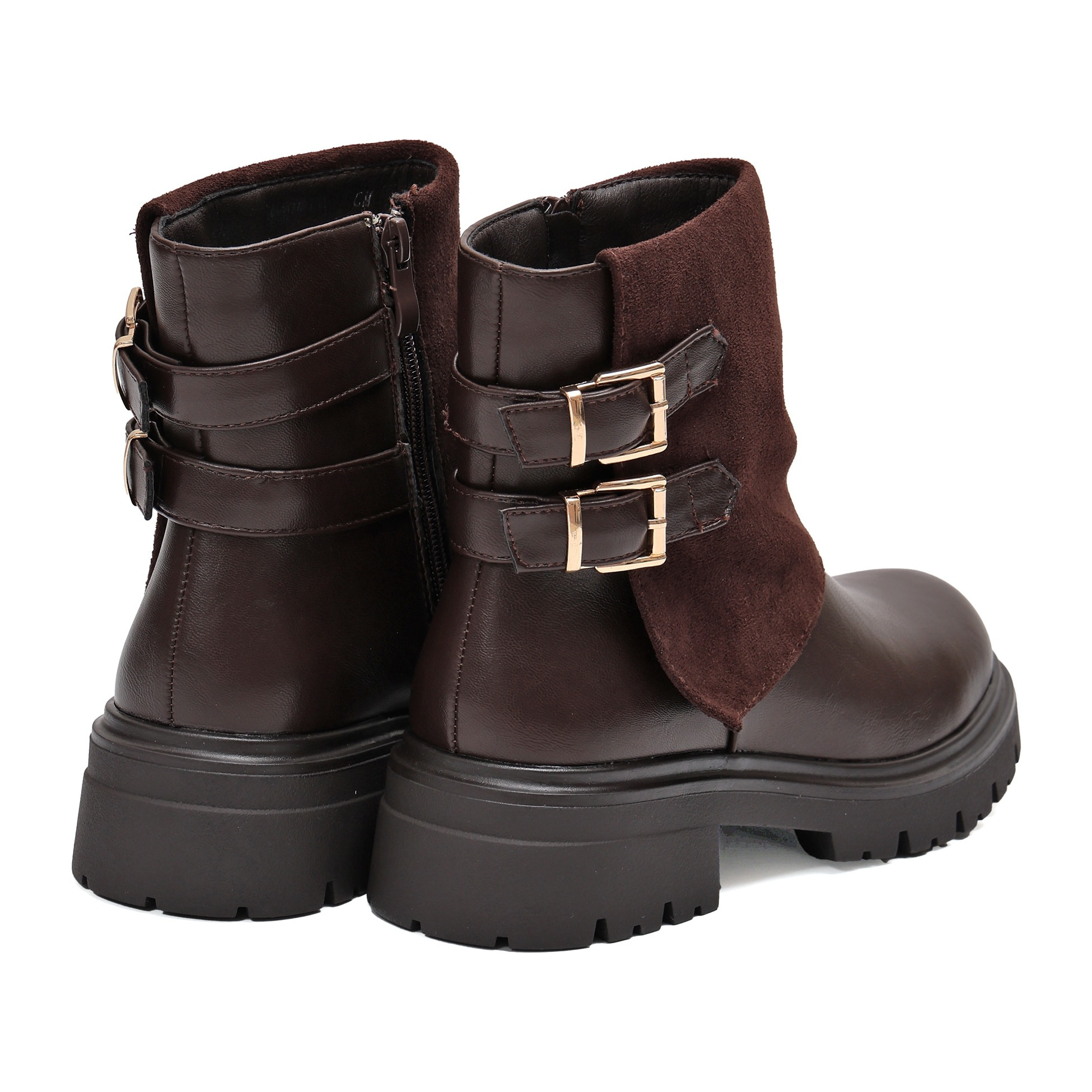 Stivaletto in simil pelle con cinturini e pelle camosciata