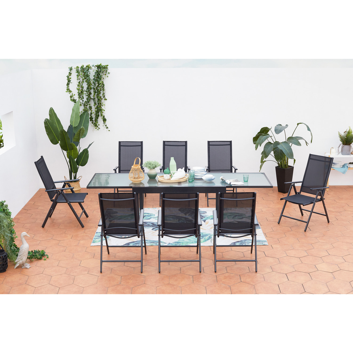 Table de jardin extensible et 8 fauteuils en alu et toile PVC CALAMATA