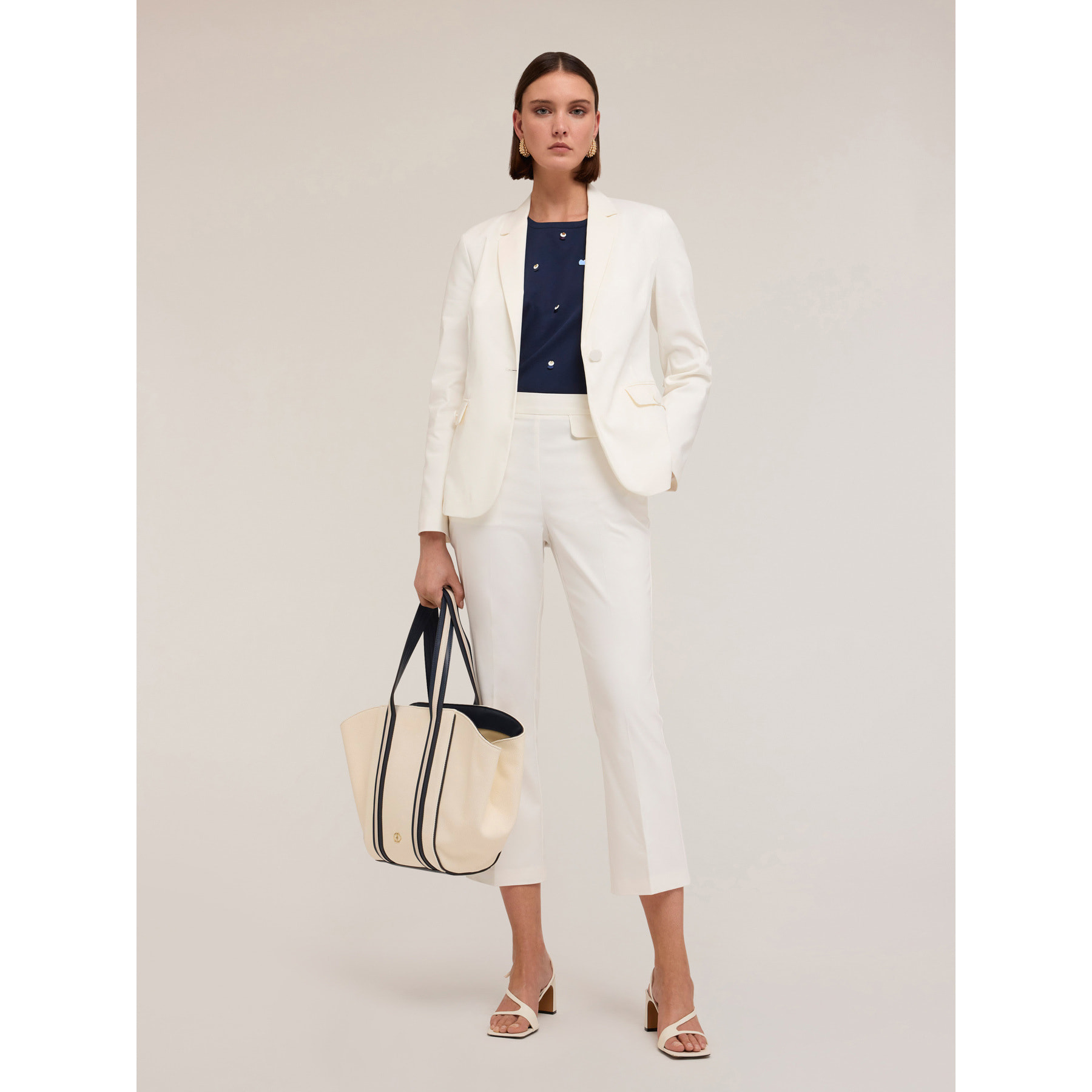 Motivi - Pantaloni kick flare in cotone tecnico - Bianco