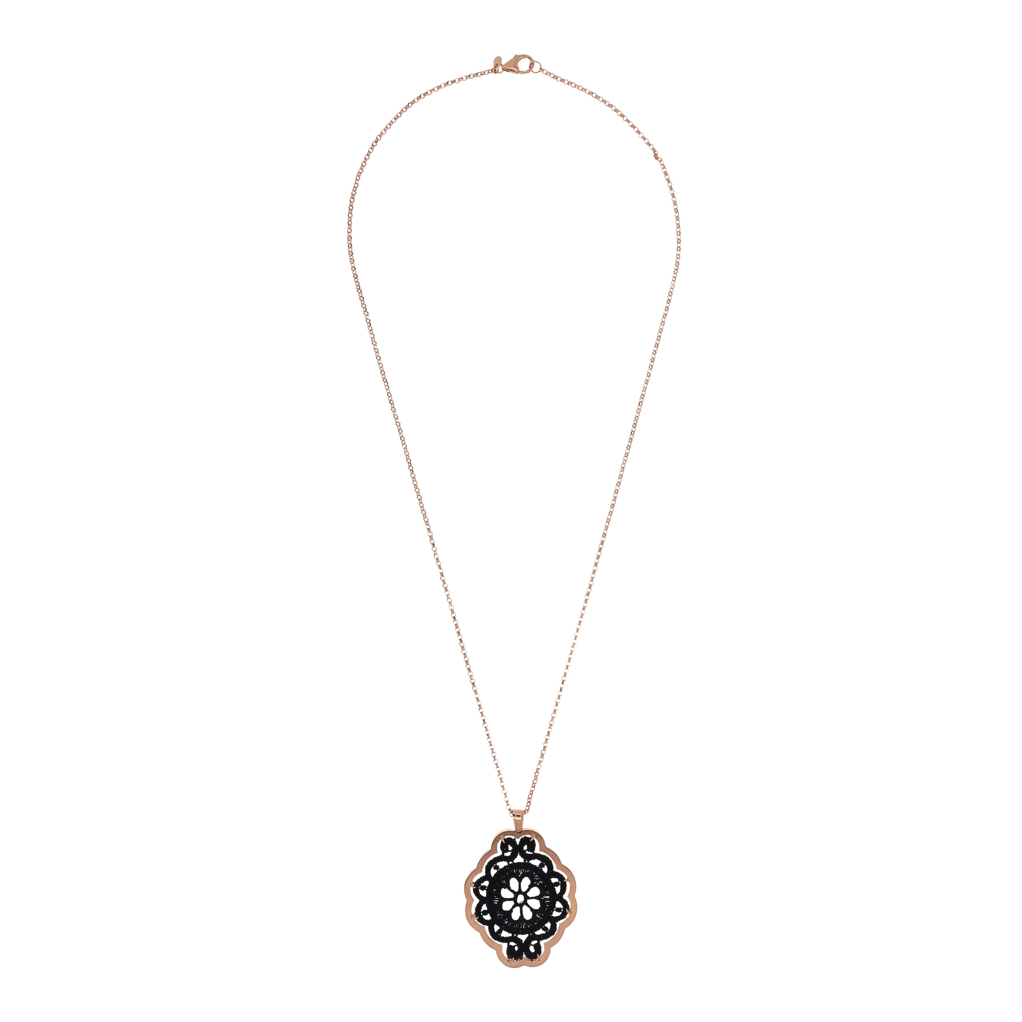 Collana Catena Rolo con Pendente Fiore Nero in Macramè