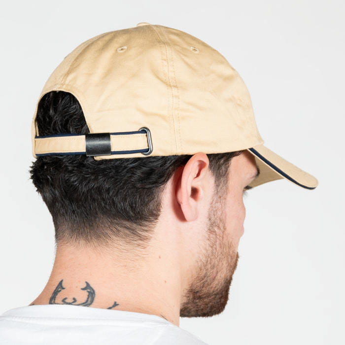 Cappello baseball con logo frontale