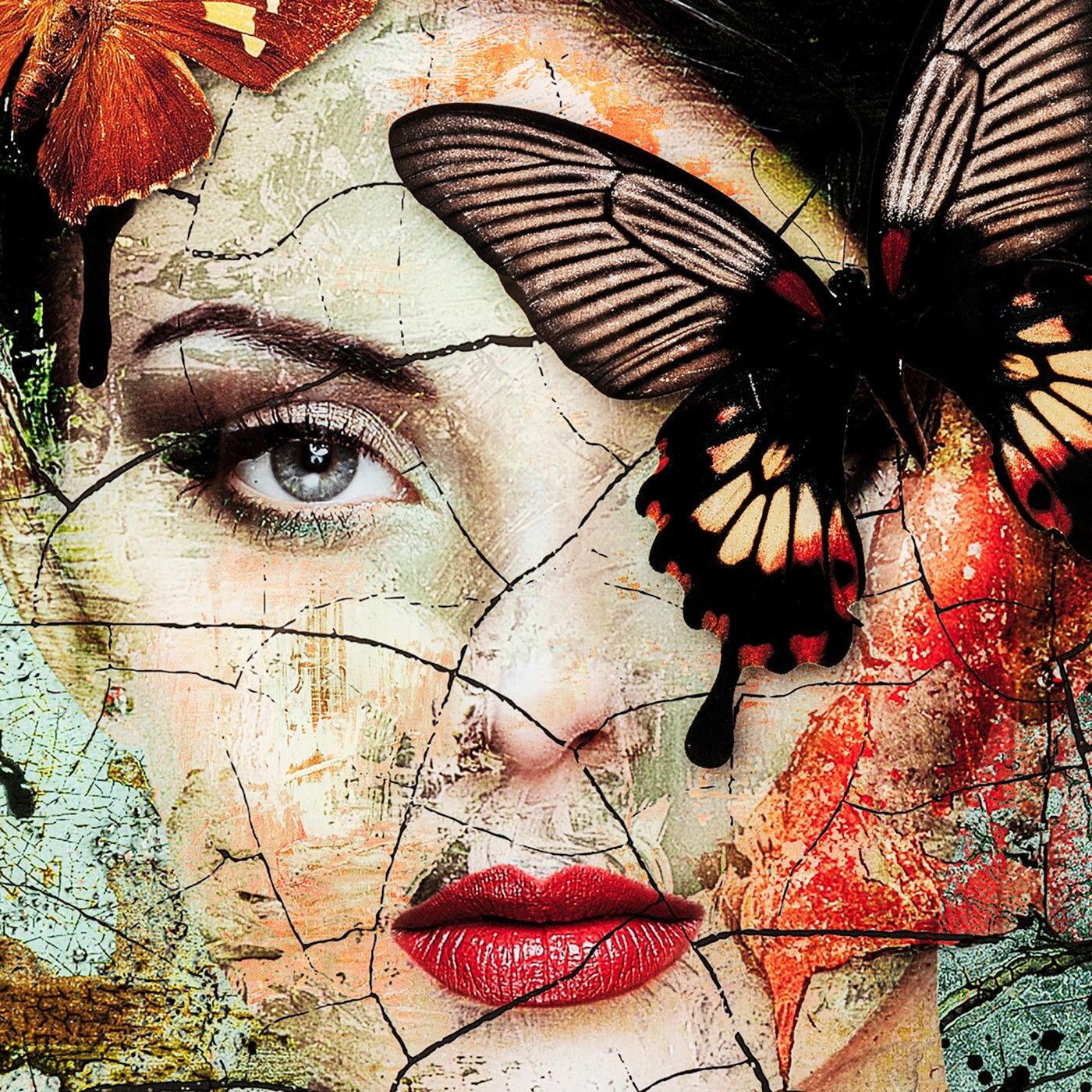 Tableau en verre femme papillons effet brisé 100x150cm Kare Design