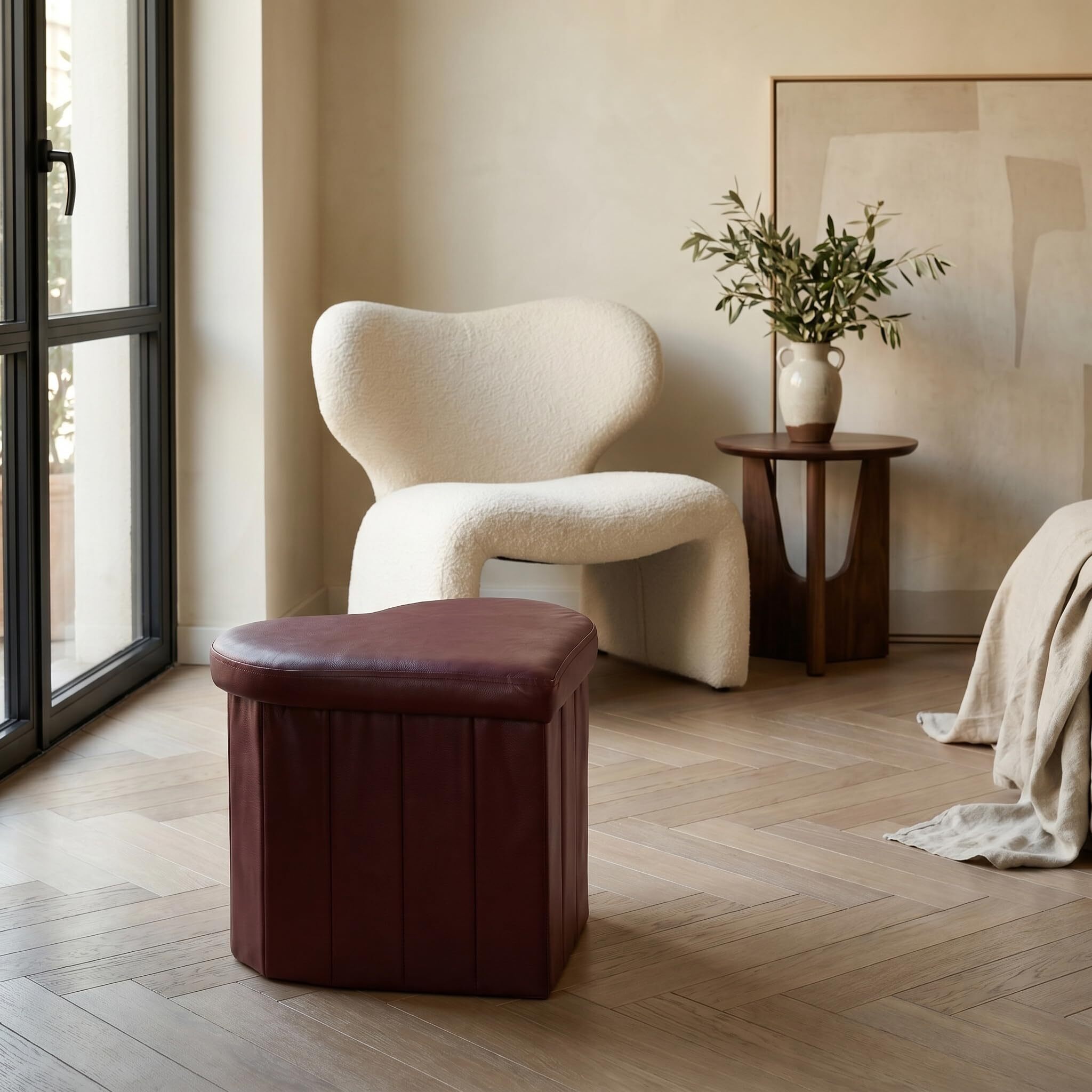 Pouf a forma di cuore in ecopelle