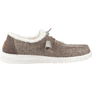 Zapatos Casual Mujer de la marca HEY DUDE  modelo WENDY WARMTH Brown