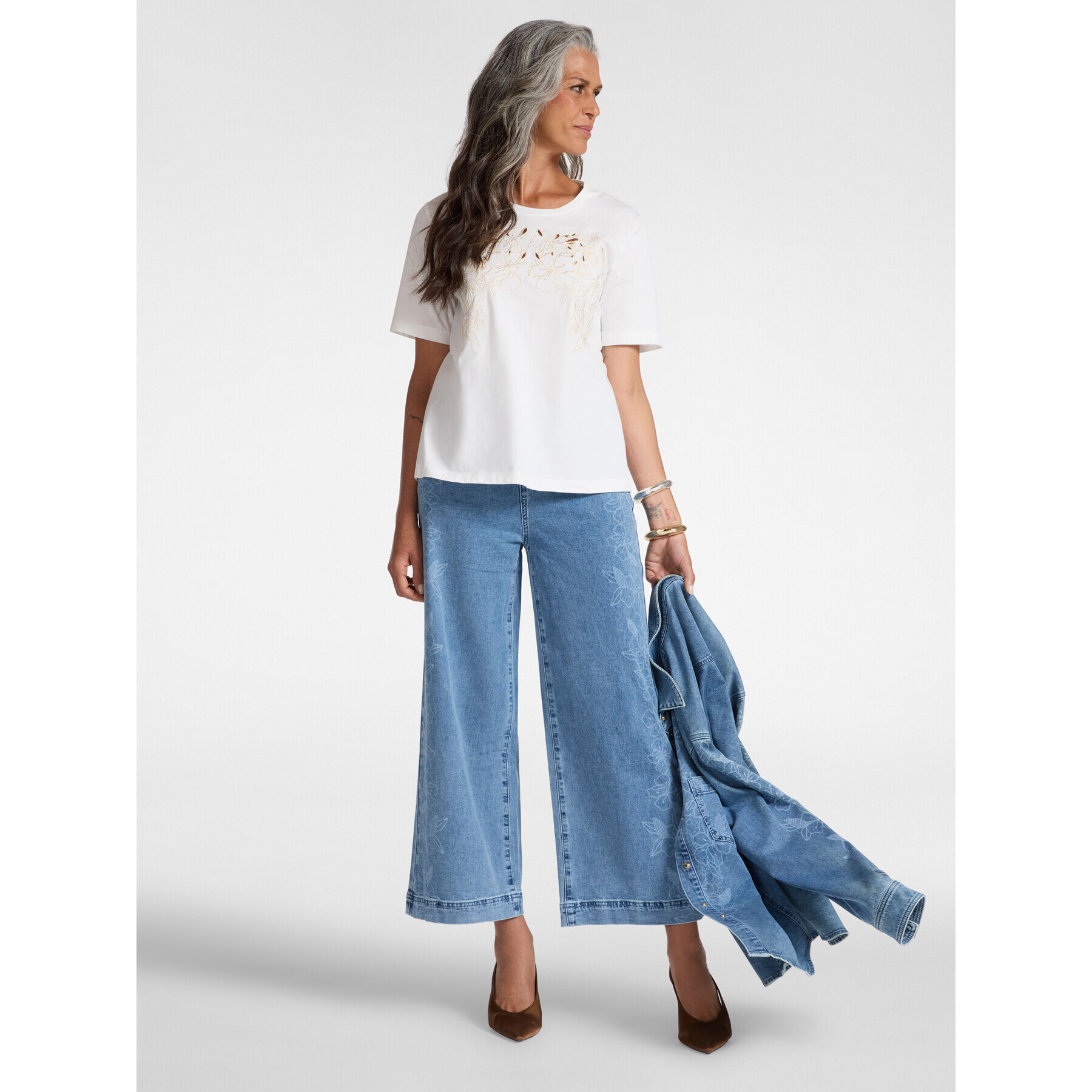 Elena Mirò - T-shirt con ricamo floreale - Bianco