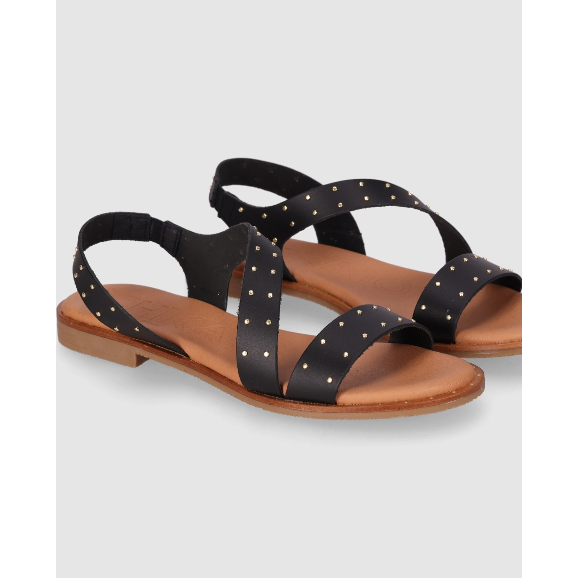 Sandalias de Piel - Negro - Tacón: Bajo