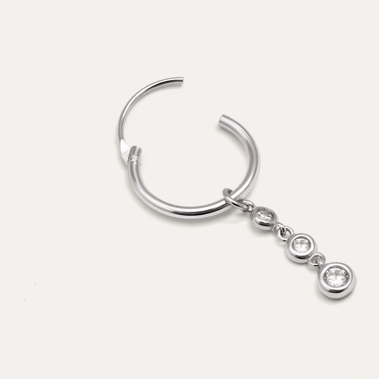 Pendiente Suelto Aro Triple Spark Plata