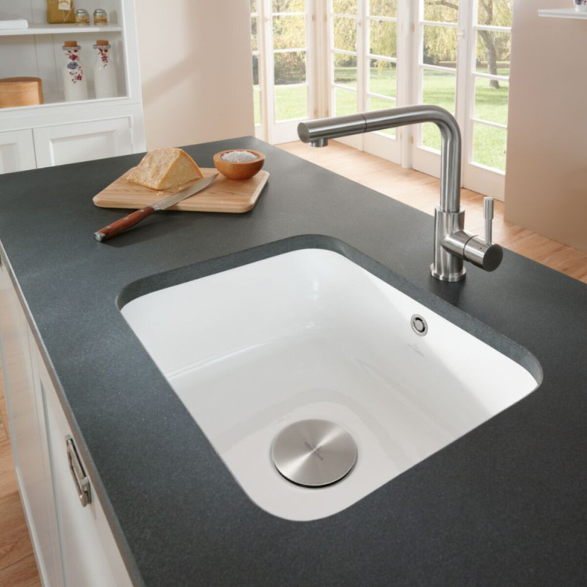 Evier 1 bac Villeroy et Boch Cisterna 60C Pure Black CeramicPlus