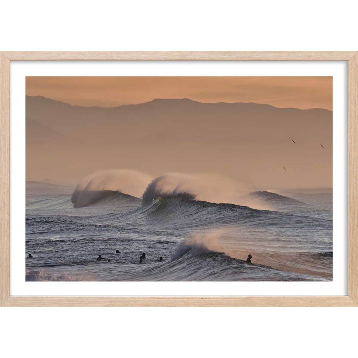 Affiche photo plage hossegor mouettes au pic Affiche + cadre en bois - Chêne
