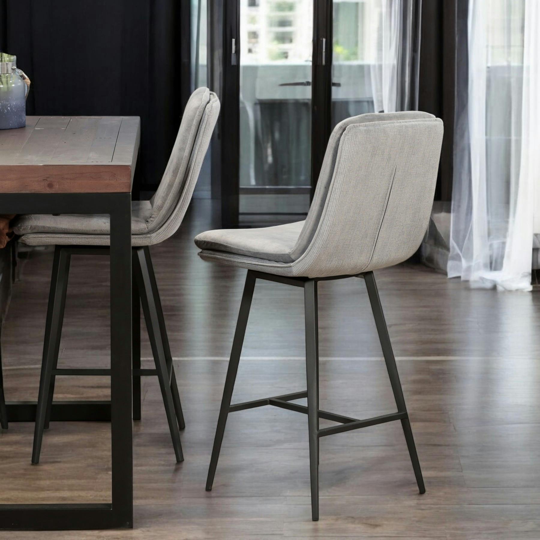 Chaise de bar en velours gris (lot de 2) OKA