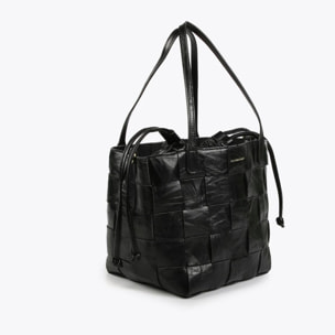 Borsa shopper intrecciata con texture