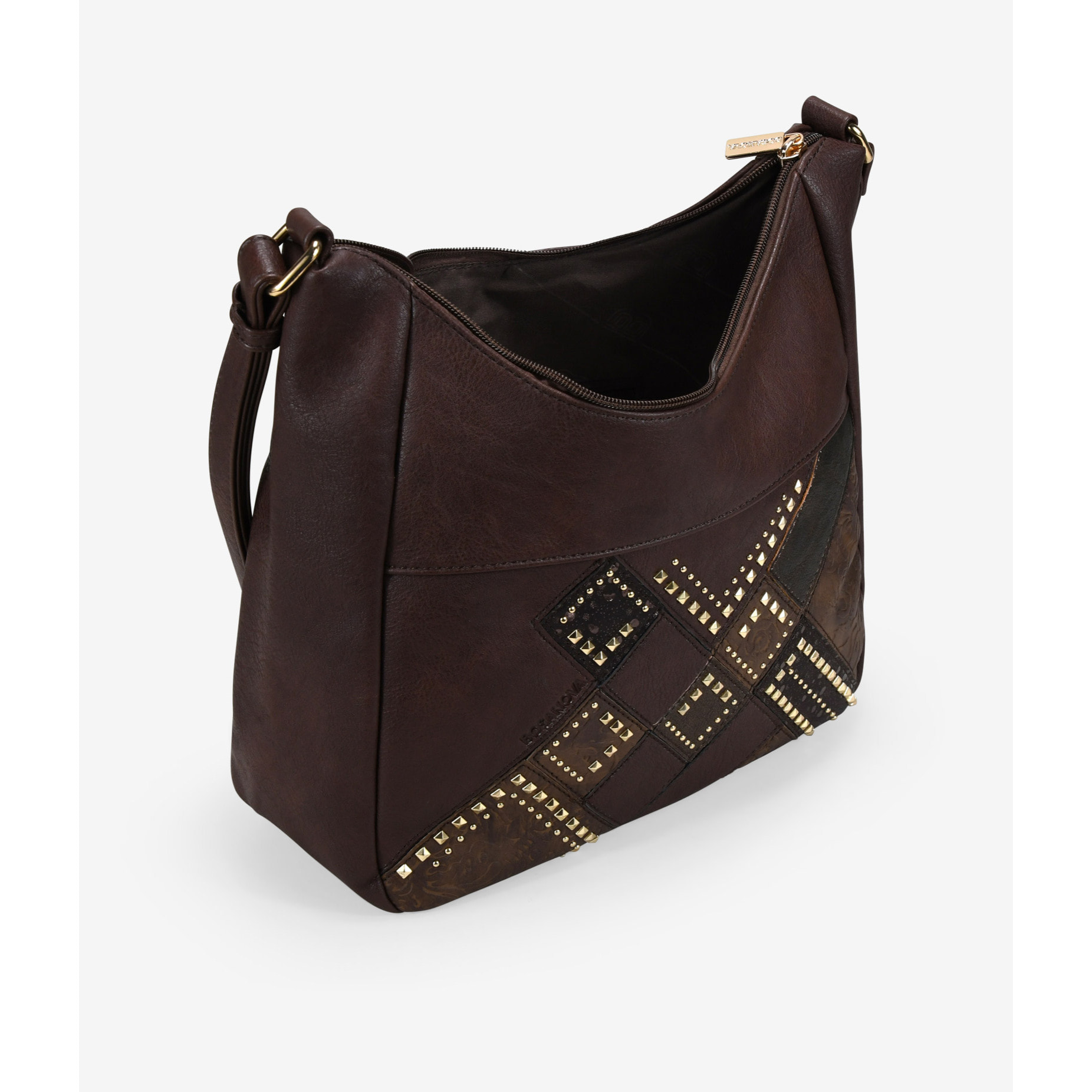 Bolso bandolera marrón con tachas metálicas