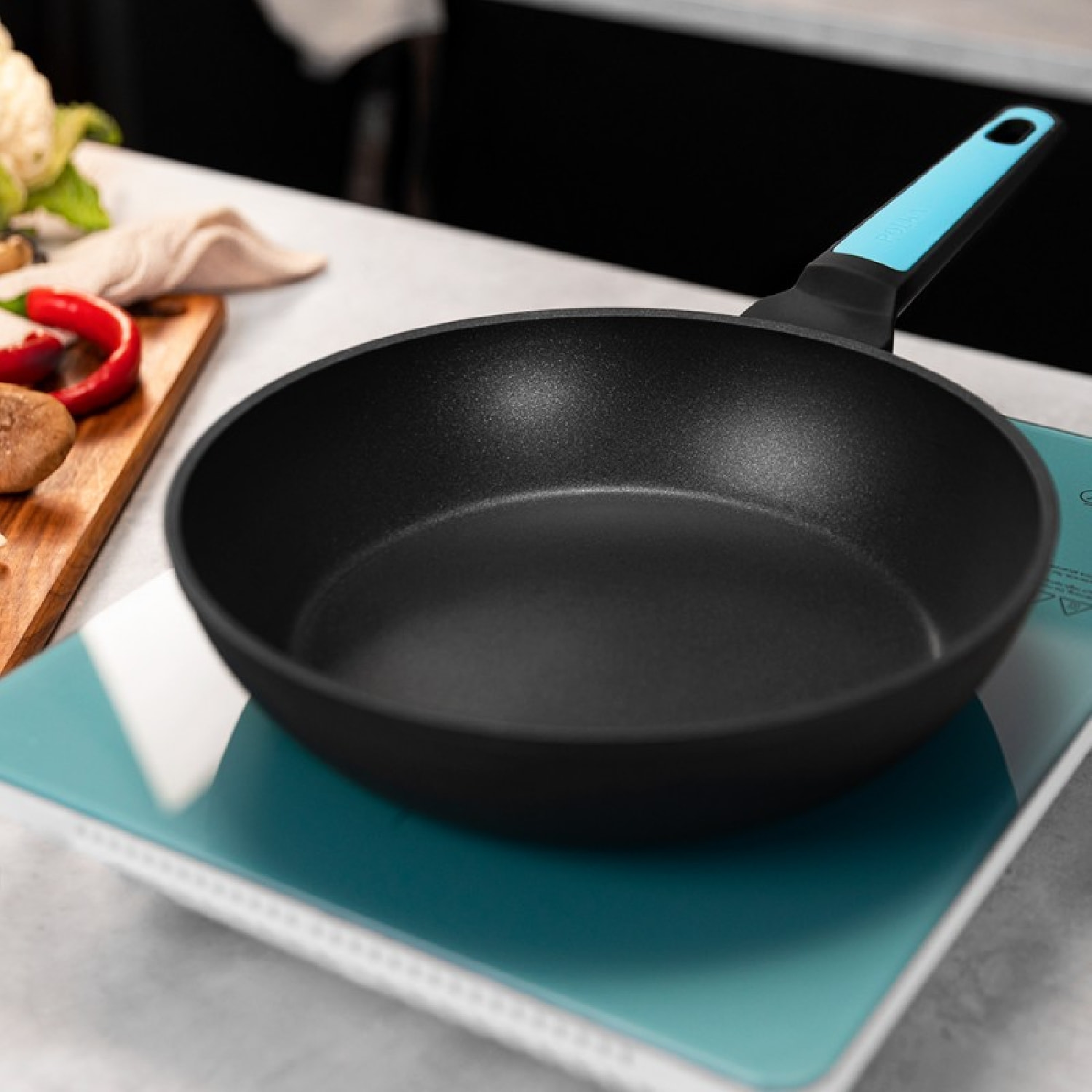 Cecotec Polka Platinum 28 Godet Thunder Fry Pan. Diamètre 28 cm, aluminium forgé