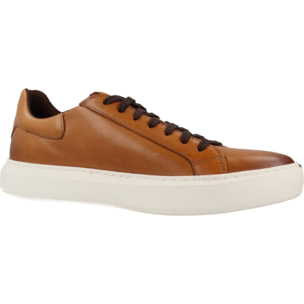 Informales Hombre de la marca GEOX  modelo U DEIVEN MARRON