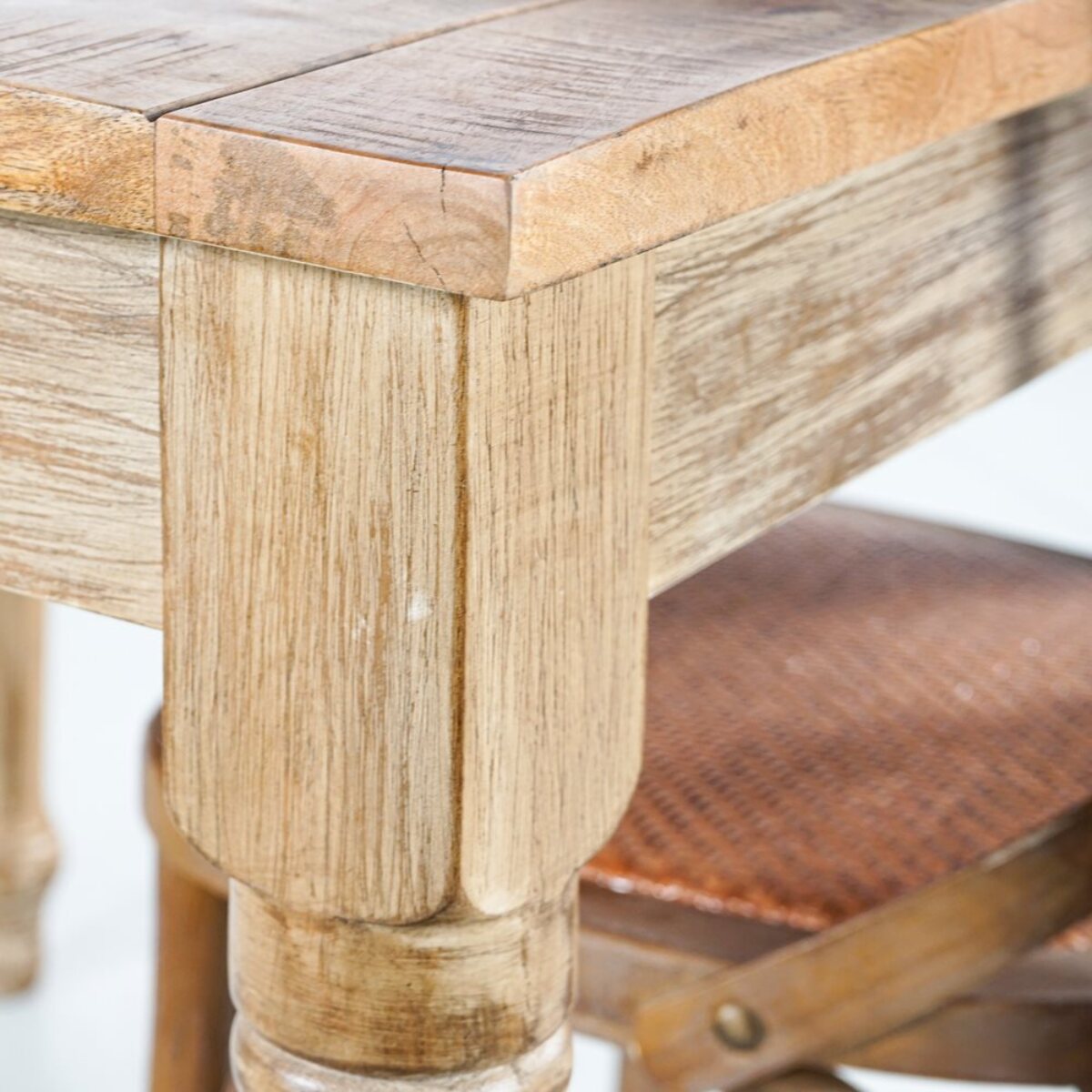 Tavolo allungabile mango beige decapato 90-180x90x77 - Salento