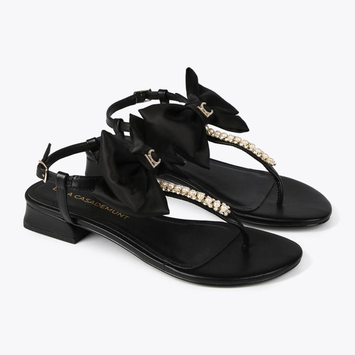 Sandali con fiocco e strass