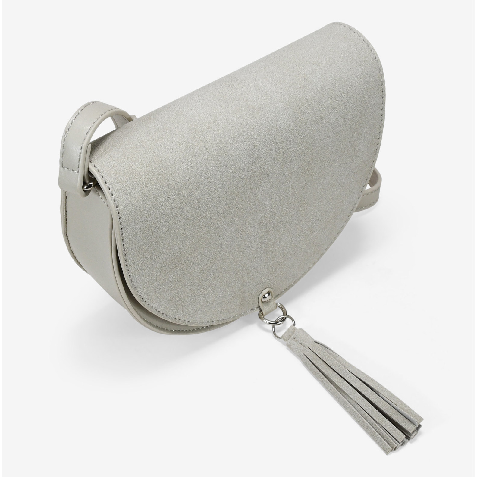 Bolso bandolera piedra con solapa y flecos