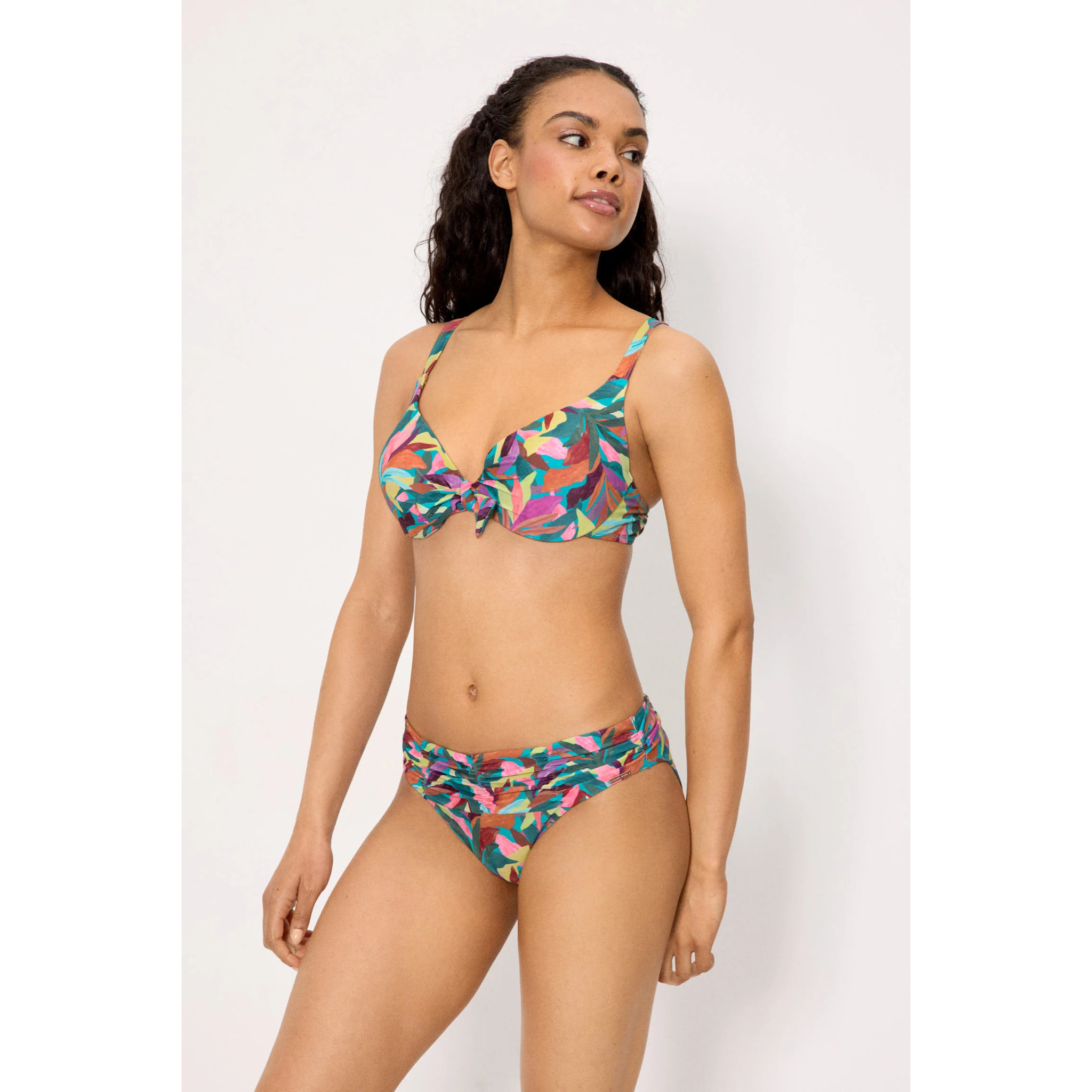 Slip bikini midi modellante