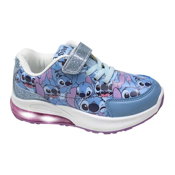 Zapatilla deportiva infantil suela ligera con luces "Stitch"