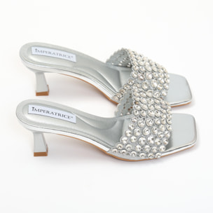 Sandali in simil pelle con tacco a rocchetto e fascia gioiello