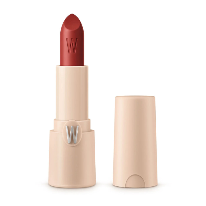 LIP SHOT Rossetto satinato dalla texture leggera ed avvolgente